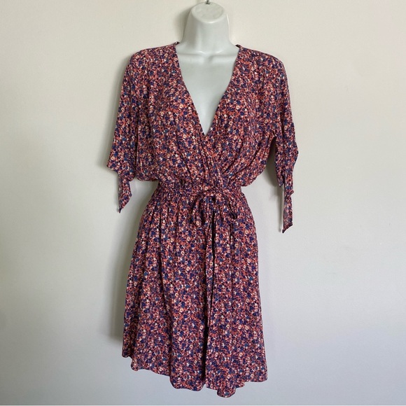 Gap Pink Floral Tie-Sleeve Wrap Dress - Picture 2 of 8